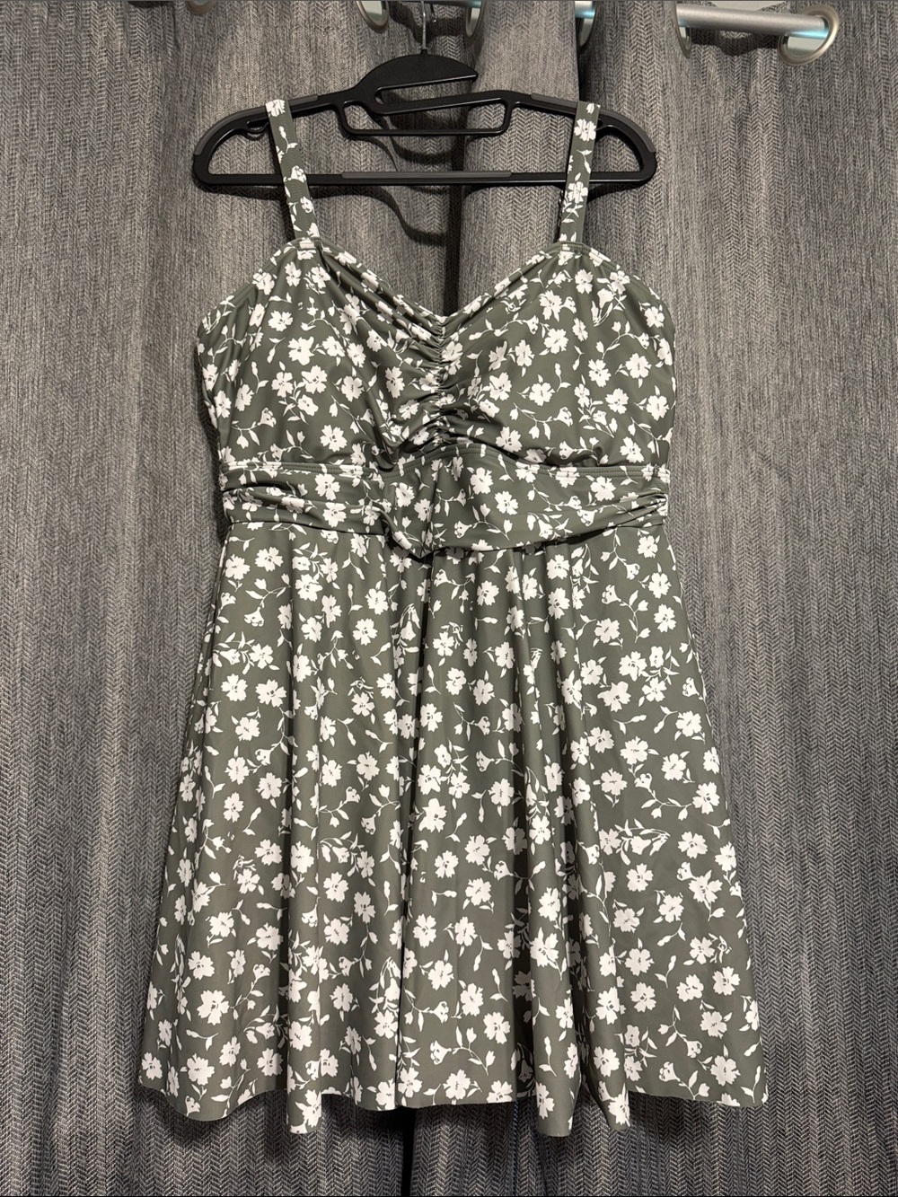 Bloomchic swim dress size 18-20